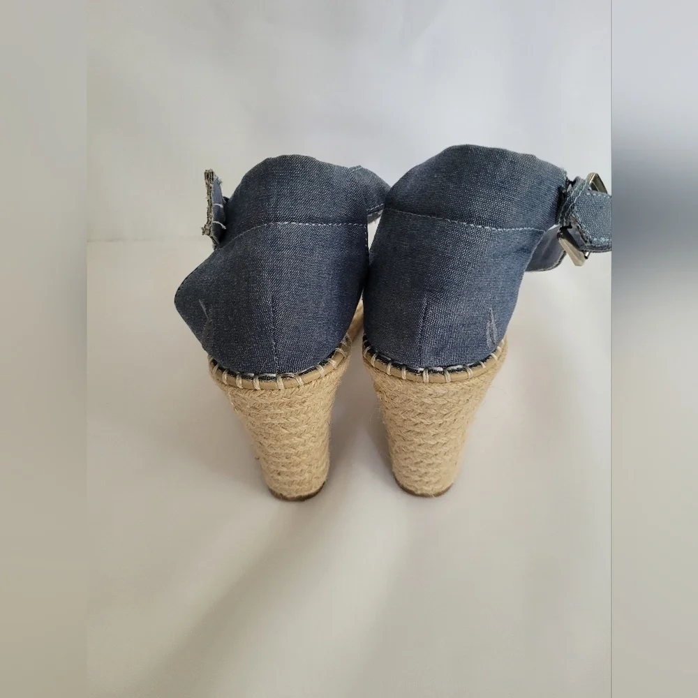 Nautica 9.5 Light Blue Denim Espadrille Wedge Ankle Strap Sandals